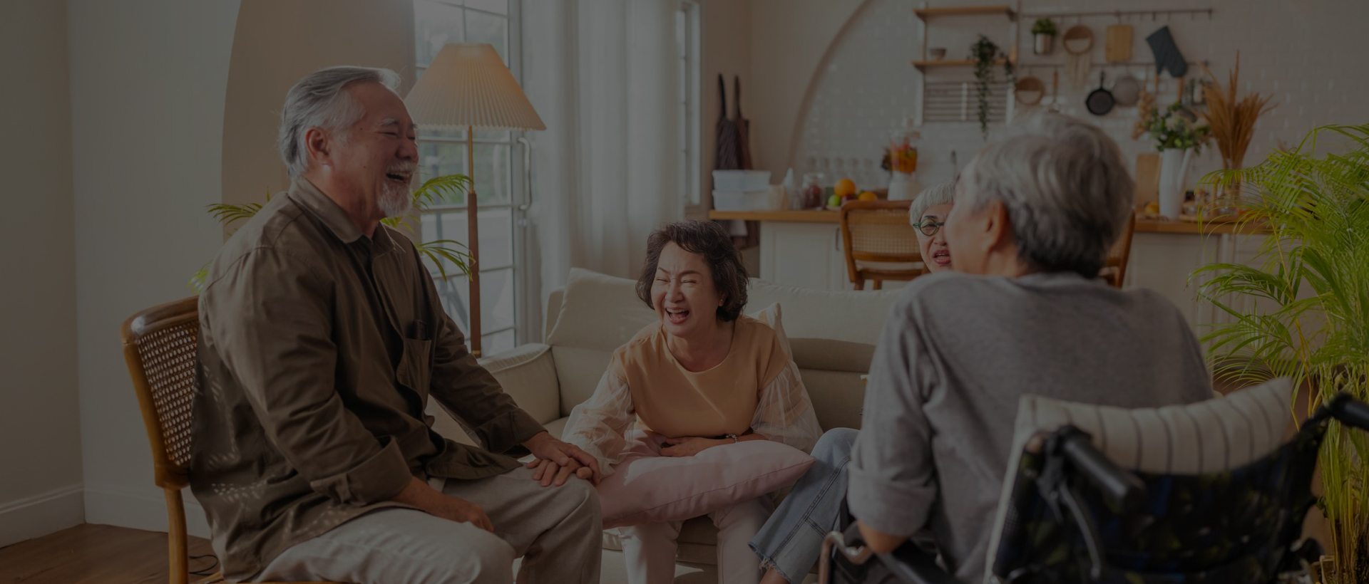 손을 잡고 있는 이미지